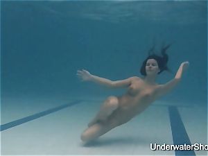 softcore underwater flash of Natalia